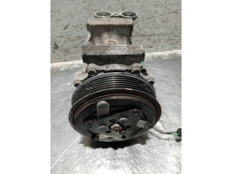 Recambio de compresor aire acondicionado para ford fiesta (cbk) referencia OEM IAM SD7V121442F SANDEN 