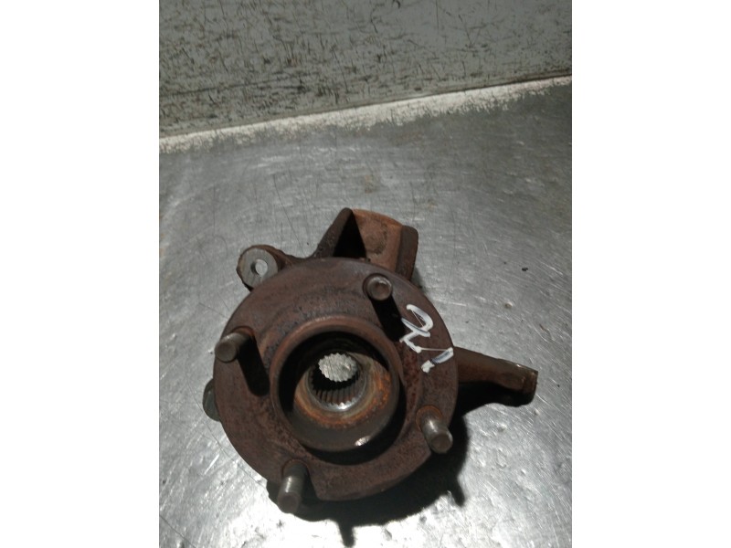 Recambio de mangueta delantera derecha para ford fiesta (cbk) referencia OEM IAM   