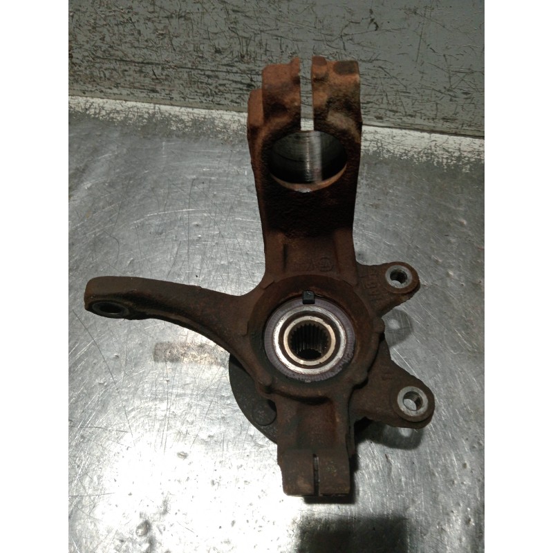 Recambio de mangueta delantera derecha para ford fiesta (cbk) referencia OEM IAM   