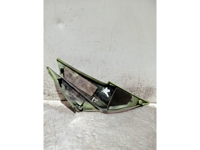 Recambio de molduras delanteras para kawasaki ninja zx-6 r/rr referencia OEM IAM 560330084  IZQUIERDO