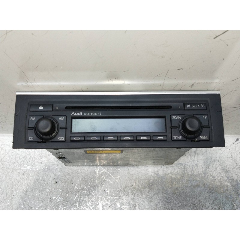 Recambio de sistema audio / radio cd para audi a4 avant (8e) referencia OEM IAM 8E0035186D  