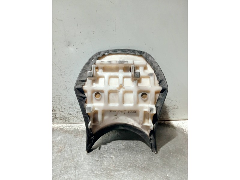 Recambio de asiento para kawasaki ninja zx-6 r/rr referencia OEM IAM 530660084  ASIENTO DELANTERO
