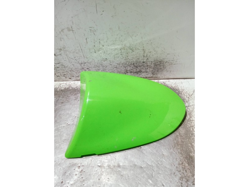 Recambio de colin trasero para kawasaki ninja zx-6 r/rr referencia OEM IAM   TAPA COLIN