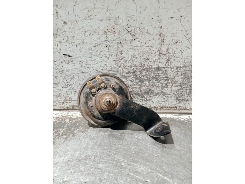 Recambio de claxon para kawasaki ninja zx-6 r/rr referencia OEM IAM   