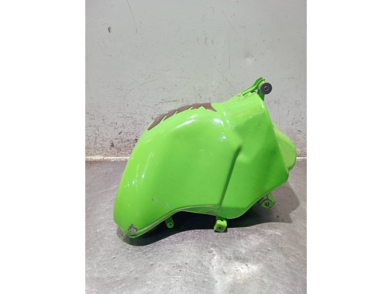 Recambio de deposito combustible para kawasaki ninja zx-6 r/rr referencia OEM IAM   