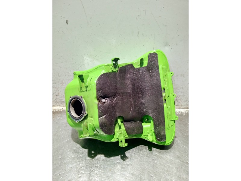 Recambio de deposito combustible para kawasaki ninja zx-6 r/rr referencia OEM IAM   