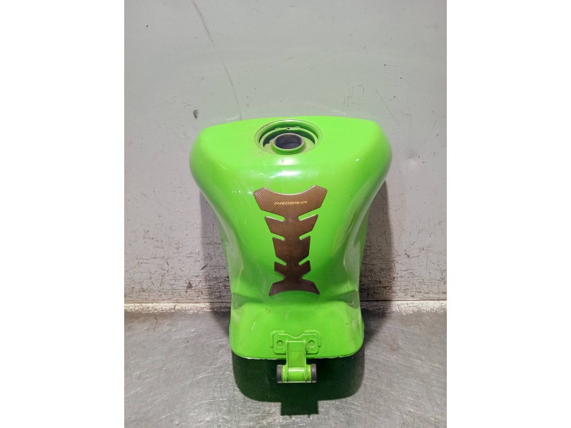 Recambio de deposito combustible para kawasaki ninja zx-6 r/rr referencia OEM IAM   