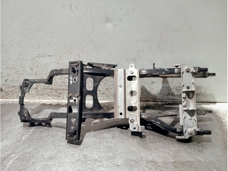 Recambio de puente delantero para kawasaki ninja zx-6 r/rr referencia OEM IAM   SUBCHASIS