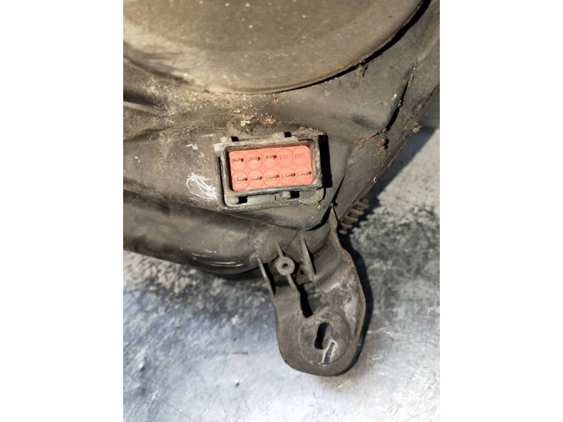 Recambio de faro derecho para opel astra gtc referencia OEM IAM 1EG27037032  OJO MIRAR FOTOS