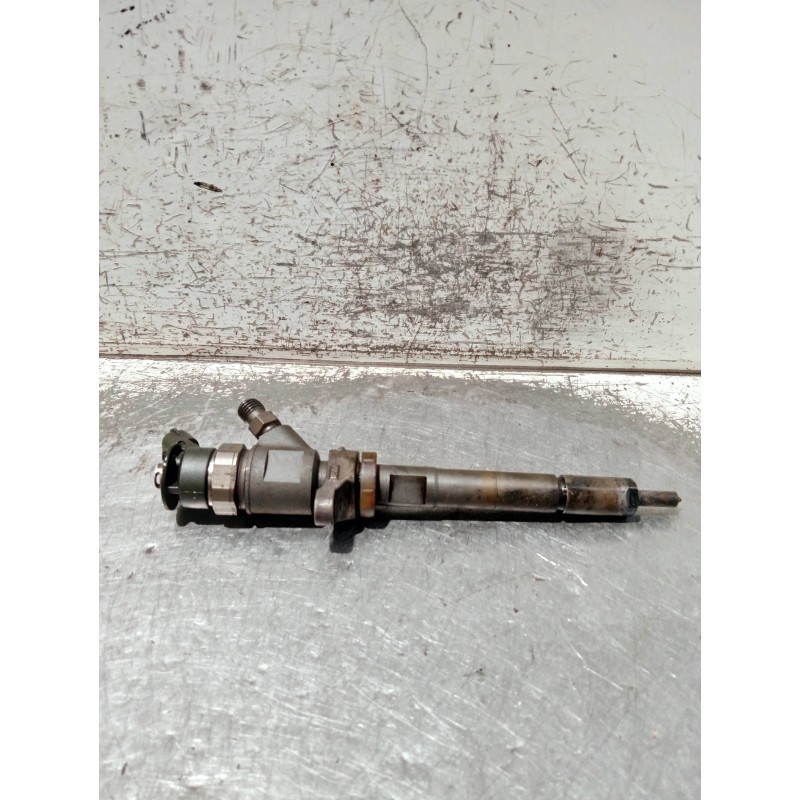 Recambio de inyector para peugeot 308 referencia OEM IAM 620026 0445110297 BOSCH