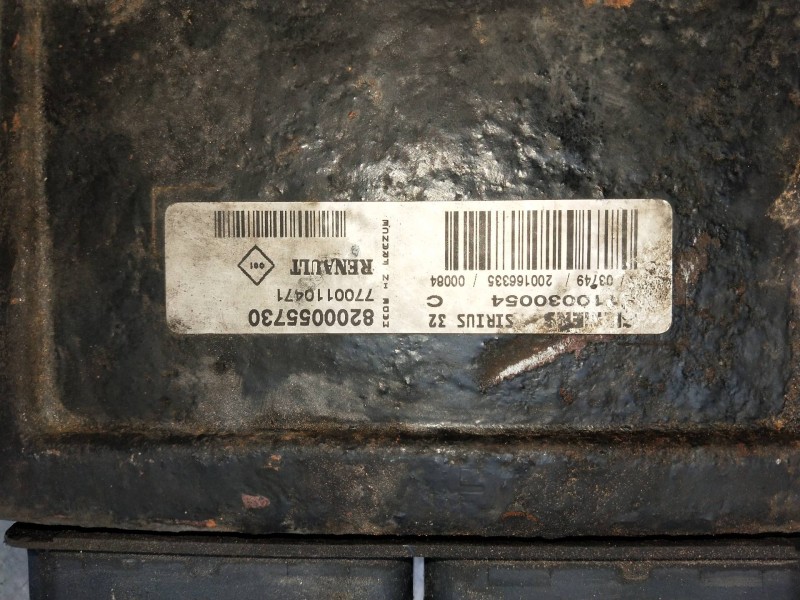 Recambio de centralita motor uce para renault megane i fase 2 gandtour (ka..) referencia OEM IAM 8200055730 7700110471 