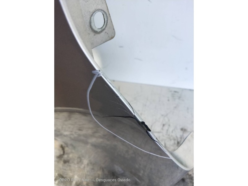 Recambio de aleta delantera izquierda para renault captur 0.9 energy referencia OEM IAM   