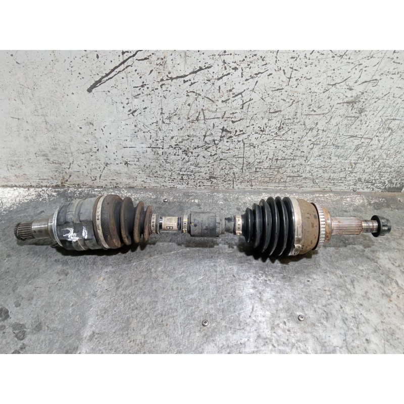 Recambio de transmision delantera izquierda para toyota corolla verso (r1) 2.2 d-4d luna referencia OEM IAM 4342005371 EUJ104BP1