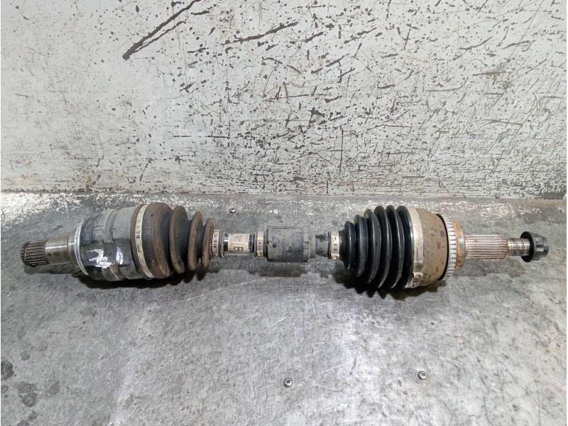 Recambio de transmision delantera izquierda para toyota corolla verso (r1) 2.2 d-4d luna referencia OEM IAM 4342005371 EUJ104BP1
