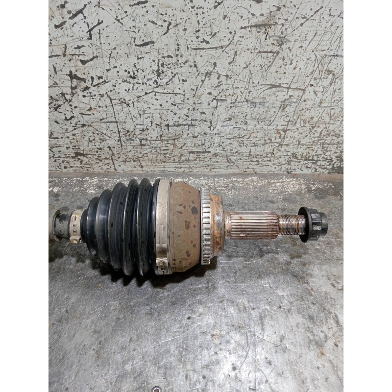 Recambio de transmision delantera izquierda para toyota corolla verso (r1) 2.2 d-4d luna referencia OEM IAM 4342005371 EUJ104BP1