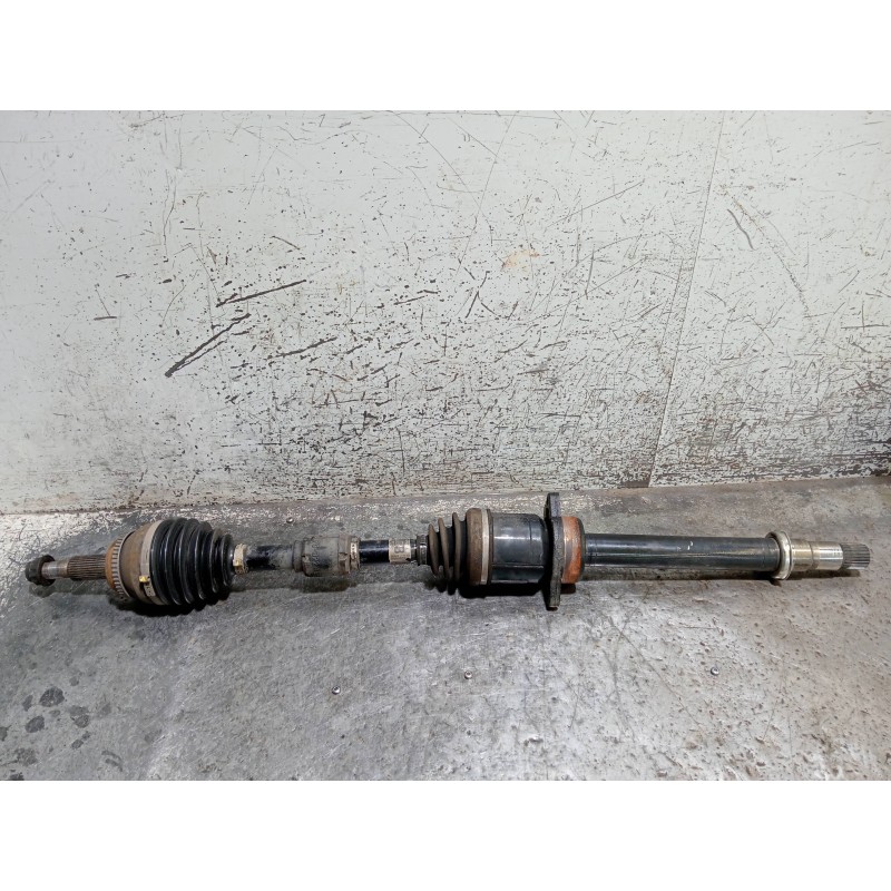 Recambio de transmision delantera derecha para toyota corolla verso (r1) 2.2 d-4d luna referencia OEM IAM 4341005320 EUJ104BP16 