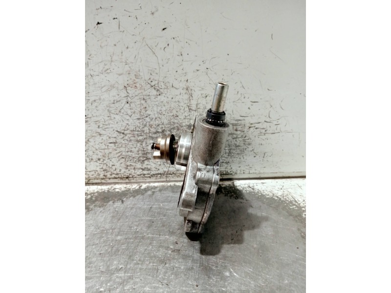 Recambio de depresor freno / bomba vacio para mercedes clase c (w203) berlina referencia OEM IAM A2712300965 200000044 