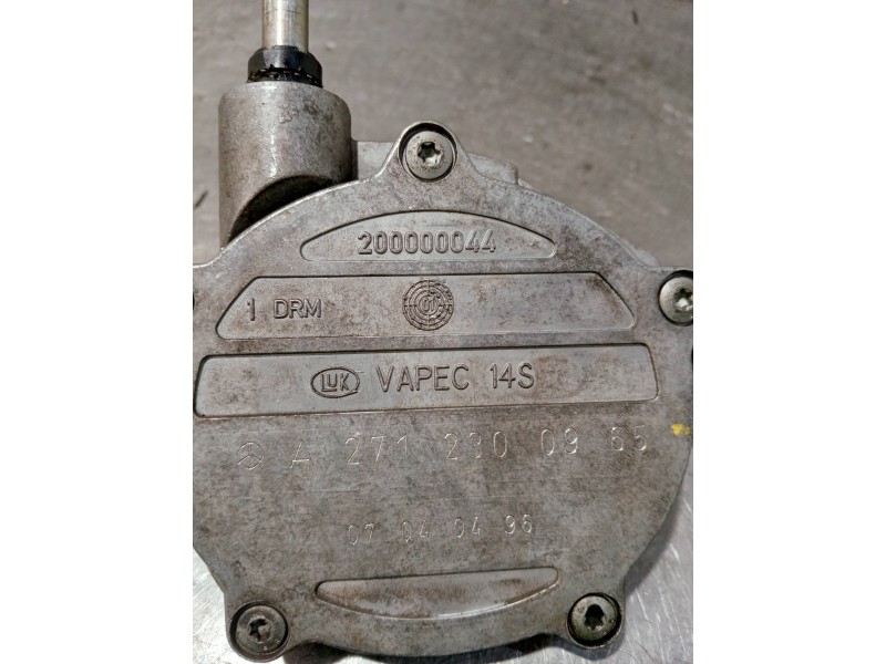 Recambio de depresor freno / bomba vacio para mercedes clase c (w203) berlina referencia OEM IAM A2712300965 200000044 