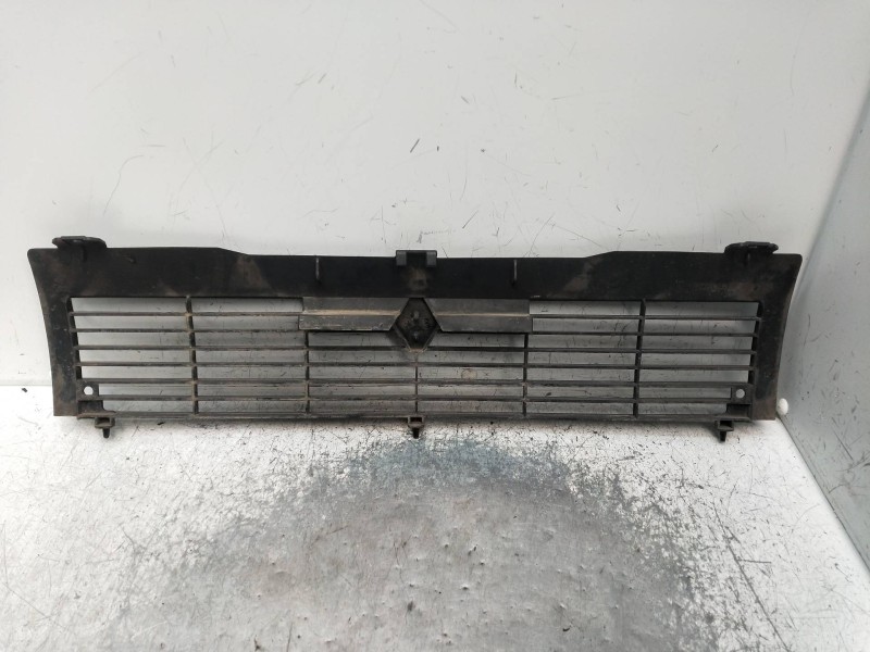 Recambio de rejilla delantera para renault 14 gtl referencia OEM IAM   