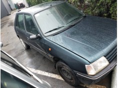 peugeot 205 berlina del año 1997