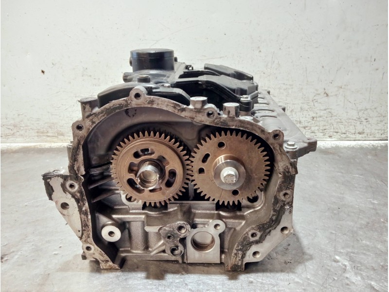 Recambio de culata para nissan qashqai (j10) referencia OEM IAM 8200519994E M9R 