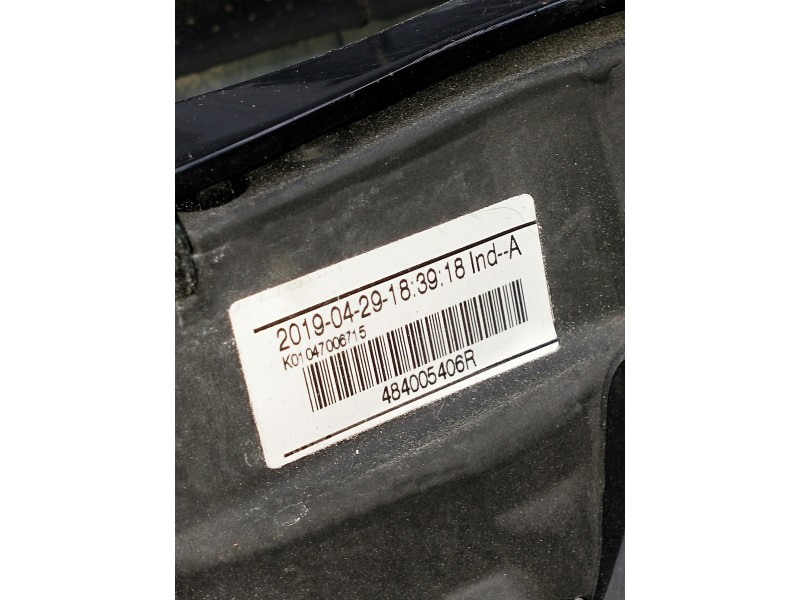 Recambio de volante para renault zoe referencia OEM IAM 484005406R  