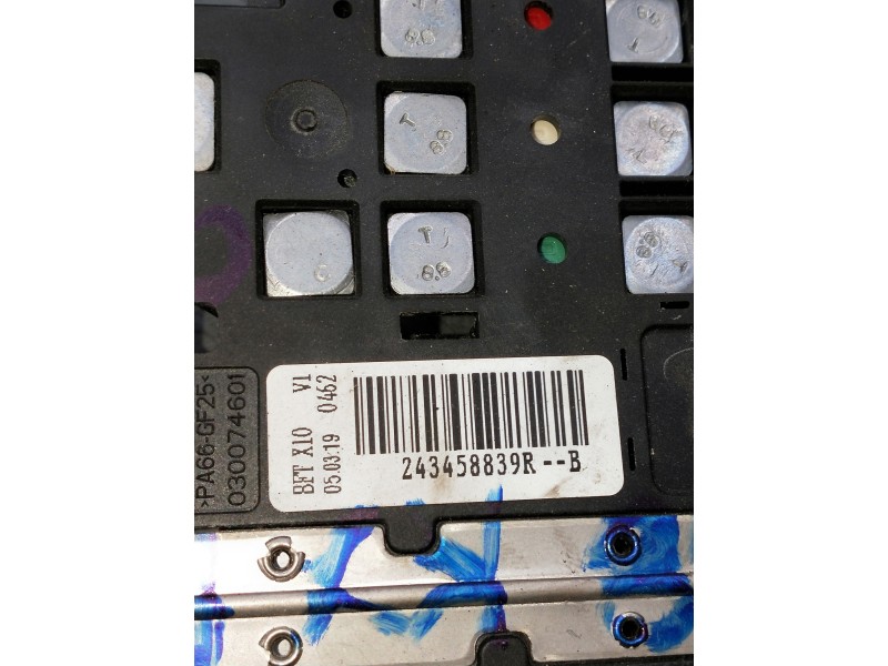 Recambio de modulo electronico para renault zoe referencia OEM IAM 2434588839R  
