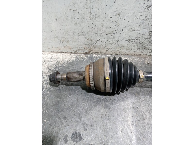 Recambio de transmision delantera derecha para toyota corolla verso (r1) 2.2 d-4d luna referencia OEM IAM 4341005320 EUJ104BP16 