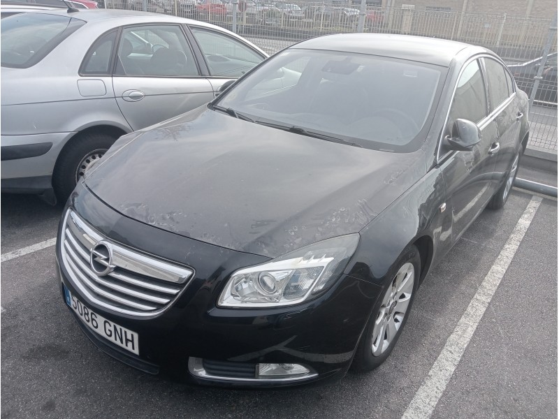 opel insignia berlina del año 2009