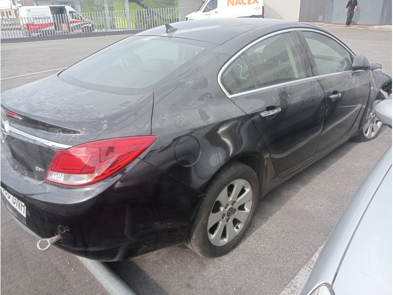 opel insignia berlina del año 2009