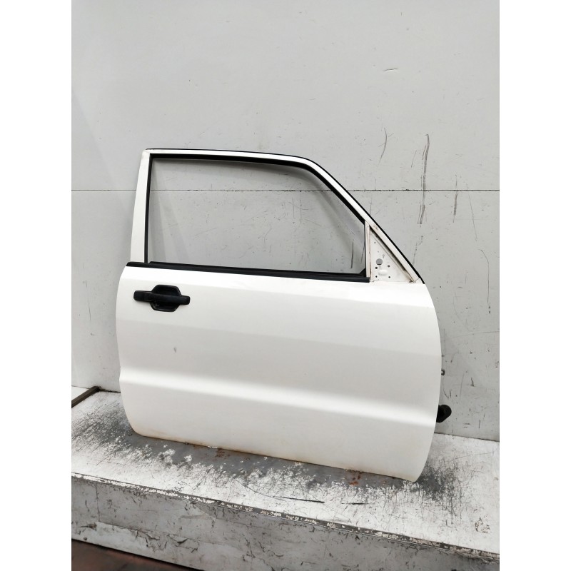 Recambio de puerta delantera derecha para mitsubishi montero (v80/v90) referencia OEM IAM   3P