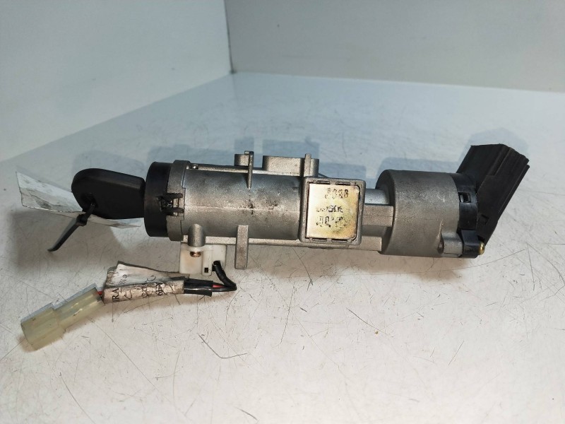 Recambio de conmutador de arranque para daewoo nubira berlina 1.6 cat referencia OEM IAM   