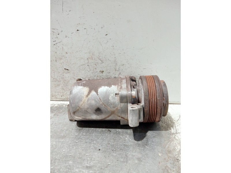 Recambio de compresor aire acondicionado para bmw serie 3 touring (e36) referencia OEM IAM 64528386650  