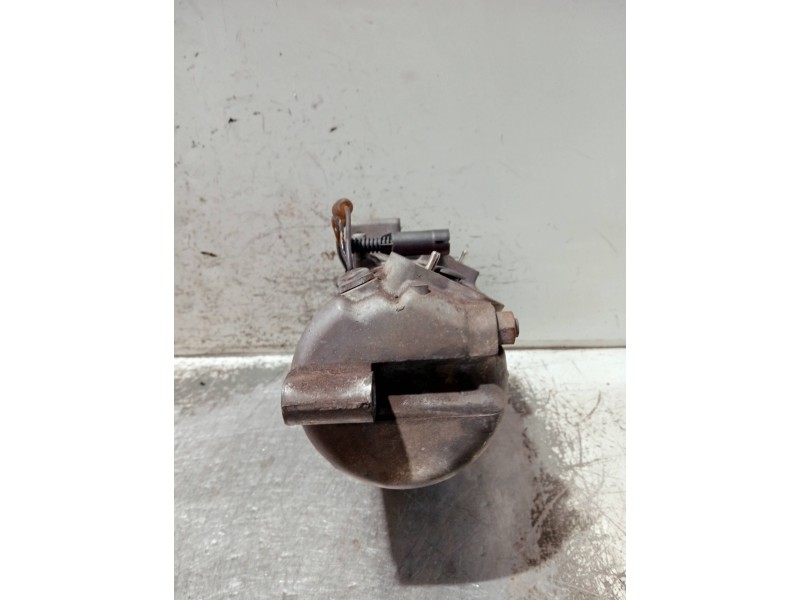 Recambio de compresor aire acondicionado para bmw serie 3 touring (e36) referencia OEM IAM 64528386650  