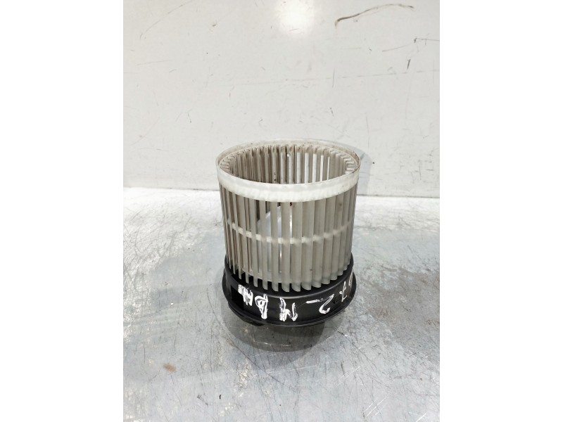 Recambio de motor calefaccion para dacia spring referencia OEM IAM 220214A0240  