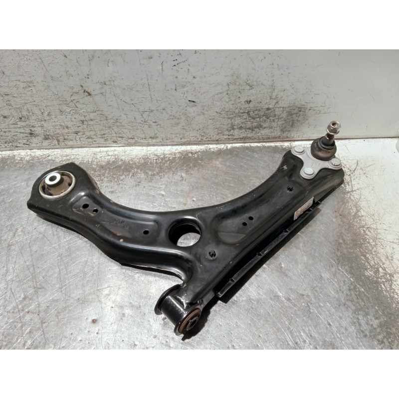 Recambio de brazo suspension inferior delantero izquierdo para audi a1 sportback (gba) referencia OEM IAM 2Q0407151D  