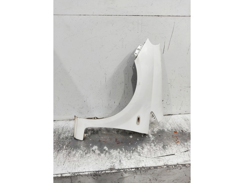 Recambio de aleta delantera izquierda para fiat punto (evo) (199) dynamic referencia OEM IAM   
