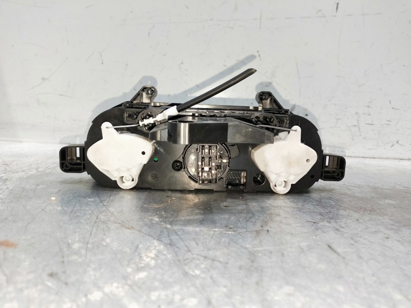 Recambio de mando calefaccion / aire acondicionado para dacia spring referencia OEM IAM 220207A WQT100D050 