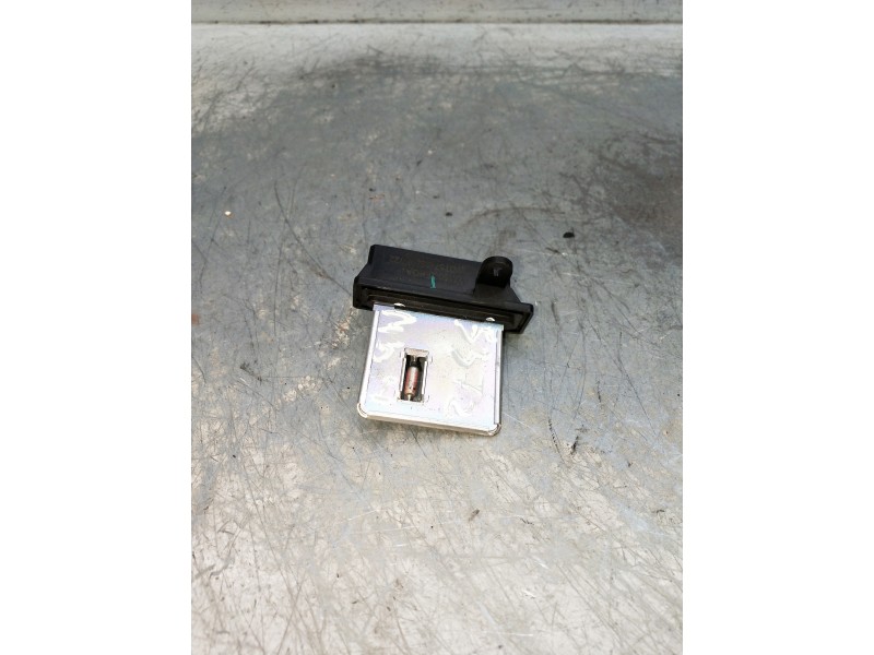 Recambio de caja precalentamiento para dacia spring referencia OEM IAM 271502FKOA  