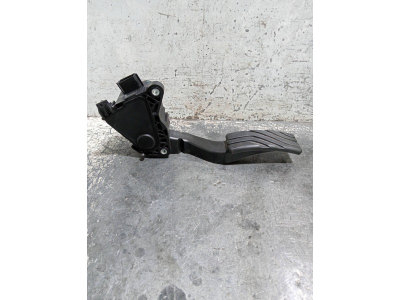 Recambio de potenciometro pedal para dacia spring referencia OEM IAM 180100150R  