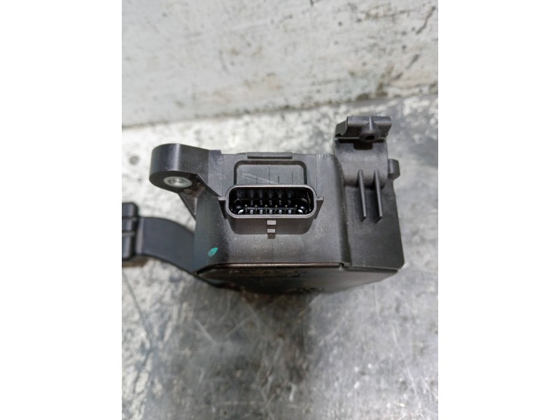 Recambio de potenciometro pedal para dacia spring referencia OEM IAM 180100150R  
