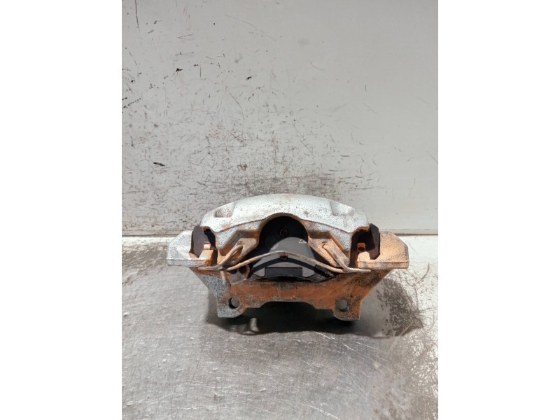 Recambio de pinza freno delantera derecha para fiat 500 312 1.0 hybrid referencia OEM IAM FN5422  