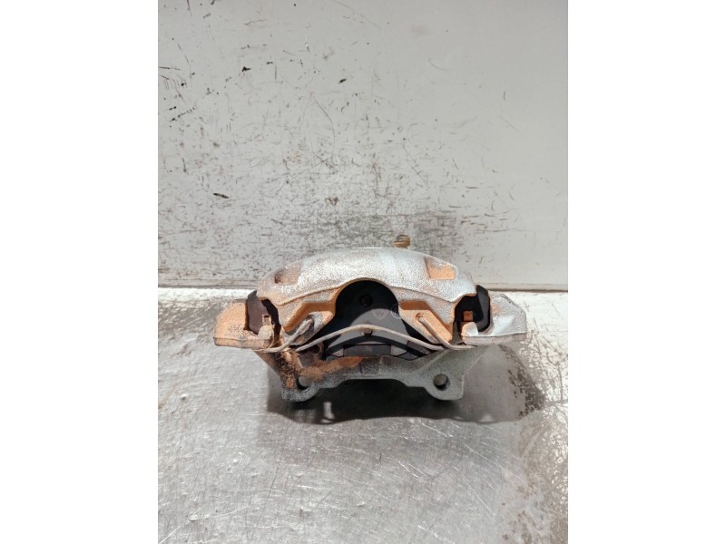 Recambio de pinza freno delantera izquierda para fiat 500 312 1.0 hybrid referencia OEM IAM 00521084250  