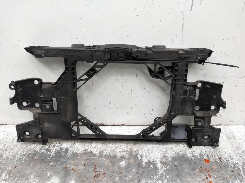 Recambio de panel frontal para renault megane iii berlina 5 p referencia OEM IAM 05150R 61285R 