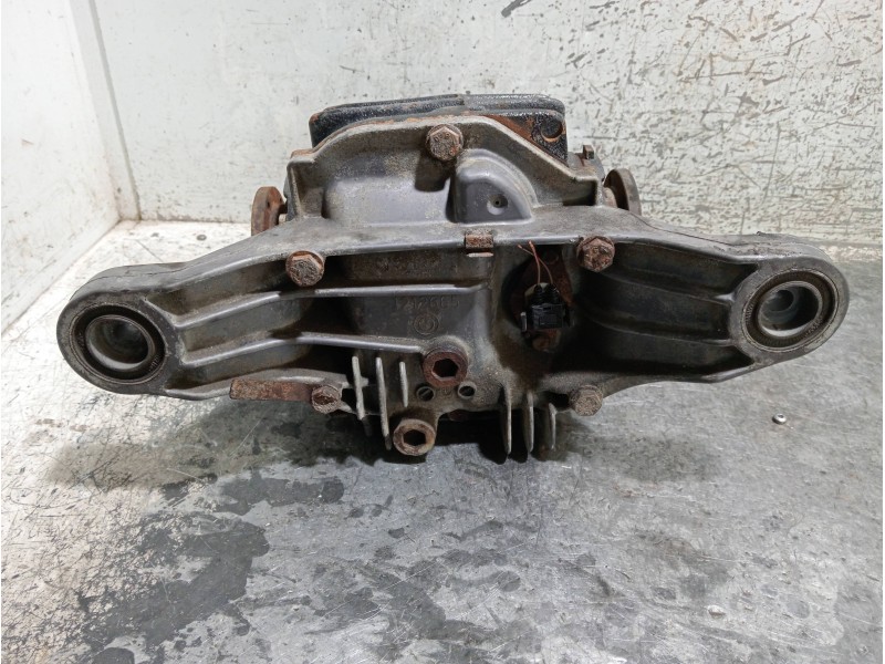 Recambio de diferencial trasero para bmw serie 3 berlina (e36) referencia OEM IAM 1213683E  