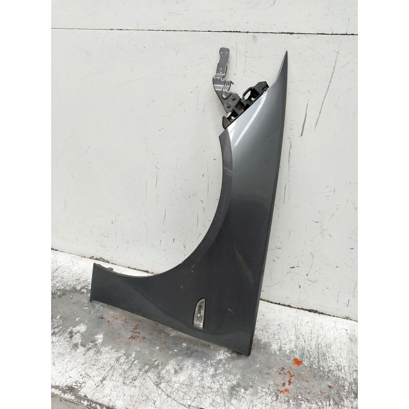 Recambio de aleta delantera izquierda para opel insignia sports tourer referencia OEM IAM   