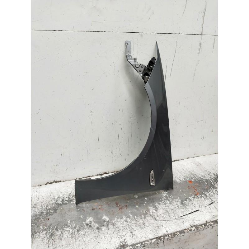 Recambio de aleta delantera izquierda para opel insignia sports tourer referencia OEM IAM   