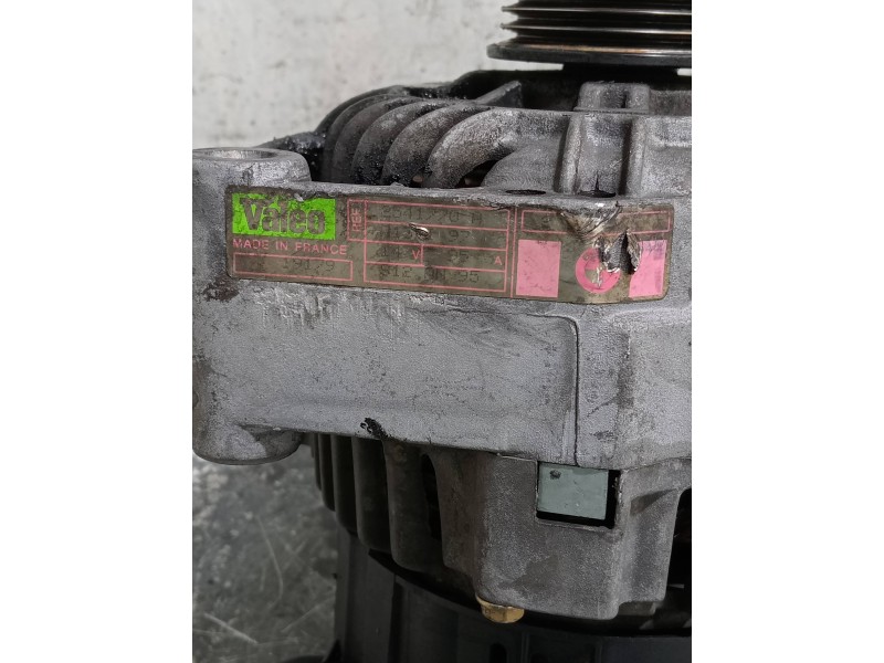 Recambio de alternador para bmw serie 3 berlina (e36) referencia OEM IAM 2541770A  VALEO
