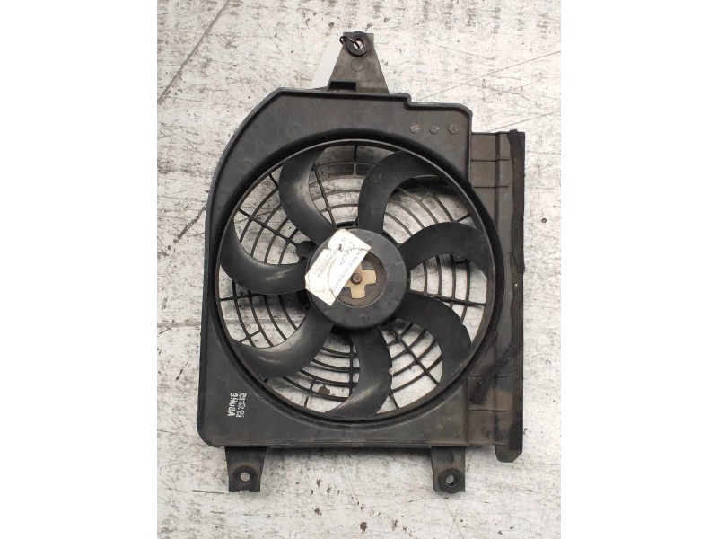 Recambio de electroventilador para kia rio 1.3 cat referencia OEM IAM A005162  