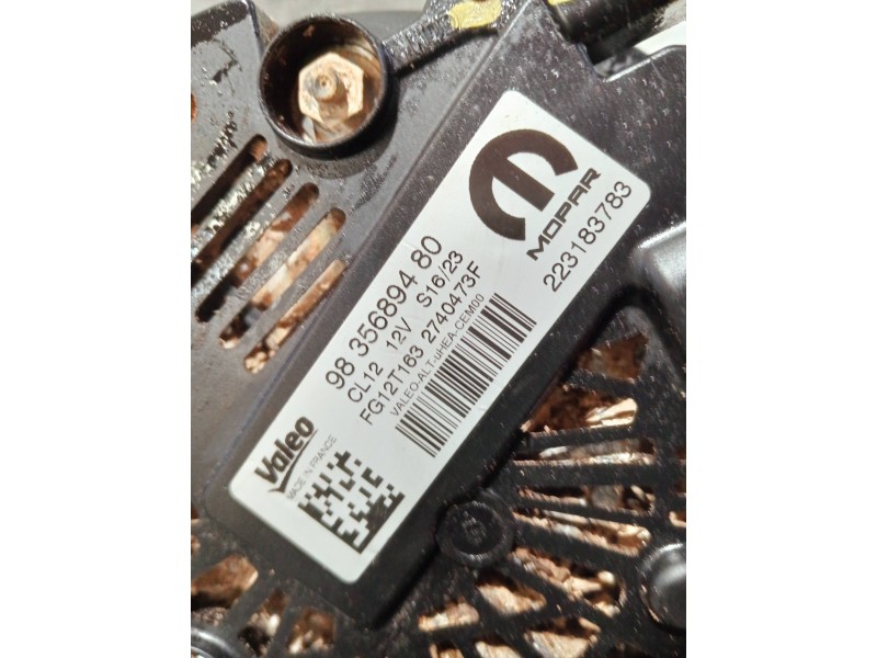 Recambio de alternador para peugeot 208 (p2) referencia OEM IAM 9835689480 2740473F FG12T163